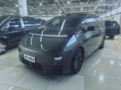 Li Auto MEGA 2025 Home Family Edition - ფოტო 1