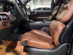Lincoln Navigator 2022 3.5T Prestige Edition - ფოტო 9
