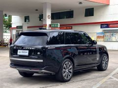 Land Rover Range Rover 3.0 L6 400PS Genesis Extended Wheelbase - ფოტო 10