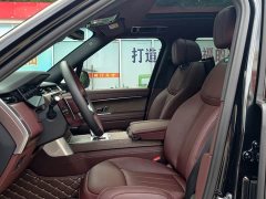 Land Rover Range Rover 3.0 L6 400PS Genesis Extended Wheelbase - ფოტო 4