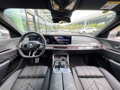 BMW i7 2023 eDrive50L M Sport Luxury Package - ფოტო 14