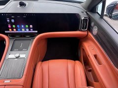 AITO M9 Extended Range Ultra 52kWh 5-Seater - ფოტო 16