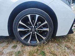 Toyota Corolla Hybrid 1.8H E-CVT Sport - ფოტო 8