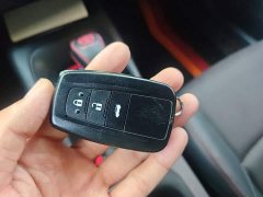 Toyota Corolla Hybrid 1.8H E-CVT Sport - ფოტო 9