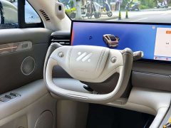 IM Motors Zhiji LS6 Pure Electric Max - ფოტო 11