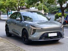 IM Motors Zhiji LS6 Pure Electric Max - ფოტო 3