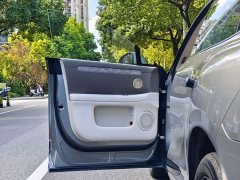 IM Motors Zhiji LS6 Pure Electric Max - ფოტო 9