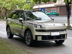 Lynk & Co Geely Lynk & Co 900 2.0T Ultra 6-Seater - ფოტო 3