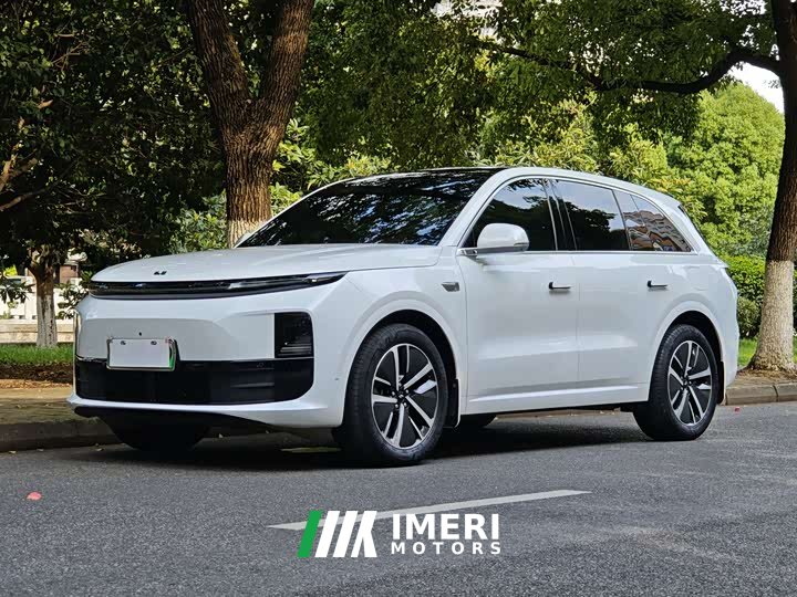 Li Auto L6 Pro - ავტომობილი ჩინეთიდან