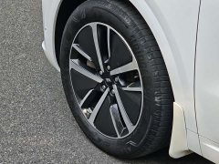 Li Auto L6 Pro - ფოტო 14