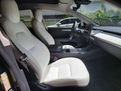 Tesla Model Y Rear-Wheel Drive - ფოტო 10