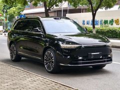 AITO M9 Extended Range Ultra 42kWh 6-Seater - ფოტო 3