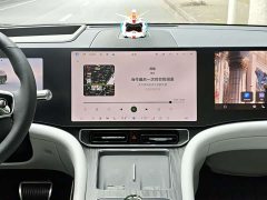 AITO M9 Extended Range Ultra 42kWh 6-Seater - ფოტო 9