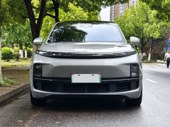 Li Auto L8 Pro - ფოტო 2