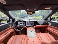 AITO M9 Extended Range Ultra 52kWh 6-Seater - ფოტო 6