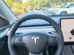 Tesla Model Y Rear-Wheel Drive - ფოტო 8