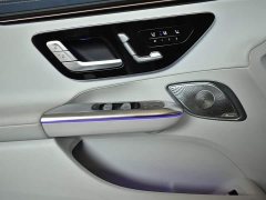 Mercedes-Benz EQE 2025 500 4MATIC Luxury - ფოტო 10