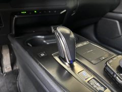 Lexus UX New Energy 2020 300e Pure Joy Edition - ფოტო 10