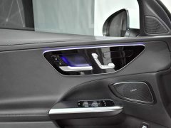 Mercedes-Benz C-Class Facelift C 200 L Sport Edition - ფოტო 11