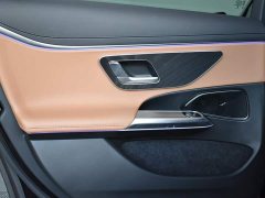 Mercedes-Benz E-Class E 300 L Fashion Edition - ფოტო 12