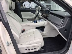 Voyah Lantu Zhiyin Rear-Wheel Drive Qiankun Edition - ფოტო 9