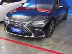 Lexus ES 300h Premium Edition - ფოტო 1