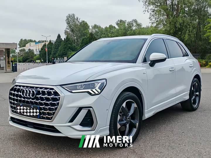 Audi Q3 35 TFSI Fashion Dynamic