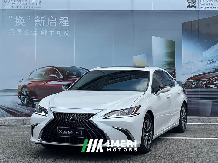 Lexus ES 200 Excellence Edition