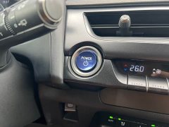 Lexus UX New Energy 2020 300e Pure Enjoyment Edition - ფოტო 12