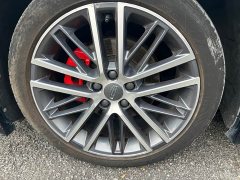 Geely Xingui Xingrui 2.0T Diesel Exclusive Cyan Green Edition - ფოტო 15