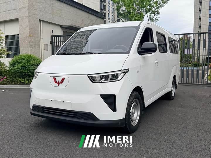 Wuling Yangguang 300km Comfort Passenger Van 60kW - ავტომობილი ჩინეთიდან
