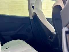 Tesla Model Y Rear-Wheel Drive - ფოტო 6