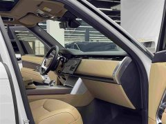 Land Rover Range Rover 3.0L V6 400PS Extended Wheelbase Prestige Edition - ფოტო 10