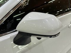 Toyota Avalon 2.0L Premium Edition - ფოტო 10