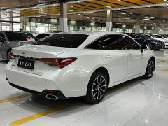 Toyota Avalon 2.0L Premium Edition - ფოტო 6