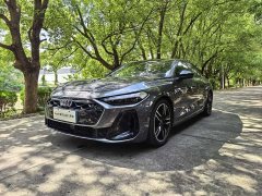 Audi A5L 2026 2.0T Sport quattro - ფოტო 1