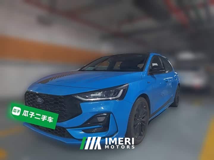 Ford Focus Hatchback EcoBoost 180 Automatic S - ავტომობილი ჩინეთიდან