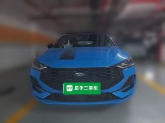 Ford Focus Hatchback EcoBoost 180 Automatic S - ფოტო 2