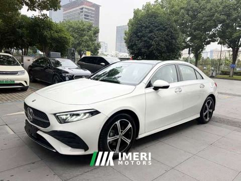 2025 Mercedes-Benz A-Class A 200 L Fashion Edition