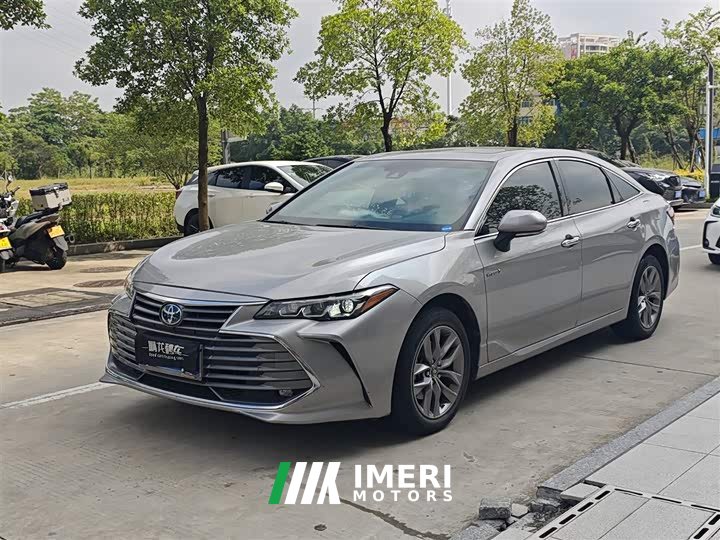 Toyota Avalon 2019 Hybrid 2.5L Luxury National VI - ავტომობილი ჩინეთიდან