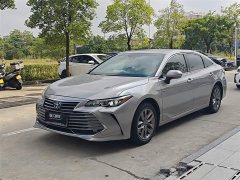 Toyota Avalon 2019 Hybrid 2.5L Luxury National VI - ფოტო 1