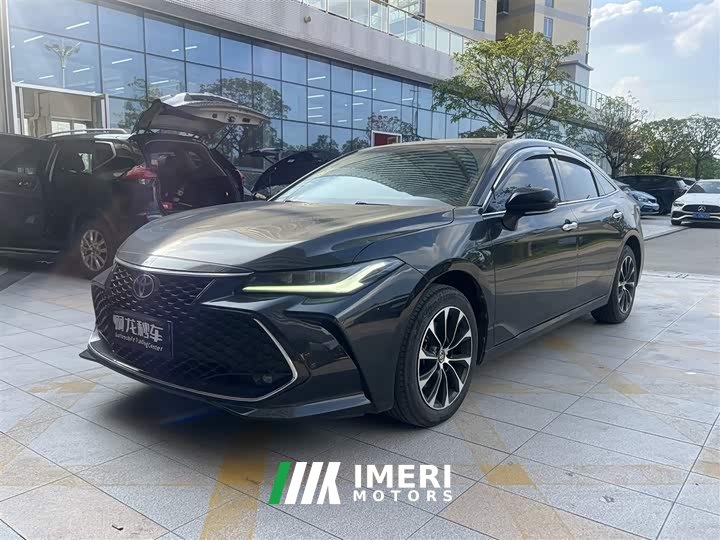 Toyota Avalon 2.5L Luxury - ავტომობილი ჩინეთიდან