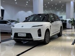 NIO ES8 Six-Seat Executive Luxury Edition - ფოტო 1