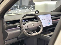 NIO ES8 Six-Seat Executive Luxury Edition - ფოტო 5
