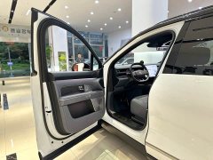NIO ES8 Six-Seat Executive Luxury Edition - ფოტო 7