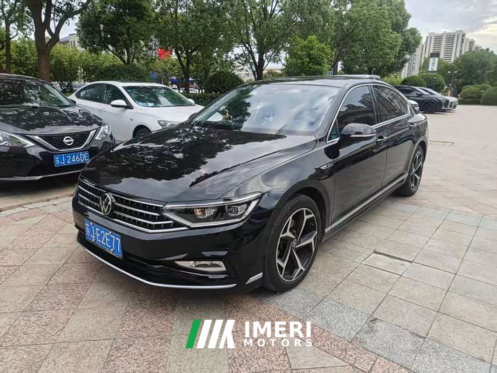 Volkswagen Magotan 2023 2 Million Units Commemorative Edition 330TSI DSG Luxury - ავტომობილი ჩინეთიდან