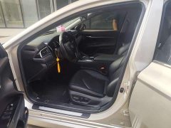 Toyota Camry 2021 2.0G Luxury - ფოტო 5