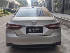 Toyota Camry 2021 2.0G Luxury - ფოტო 8