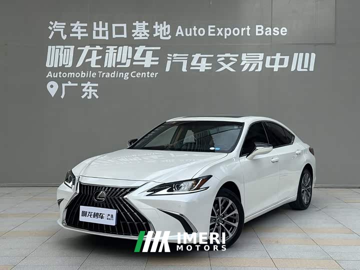Lexus ES 200 Excellence Edition