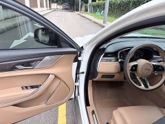 Jaguar XFL 2.0T P250 Two-Wheel Drive Luxury Edition - ფოტო 14